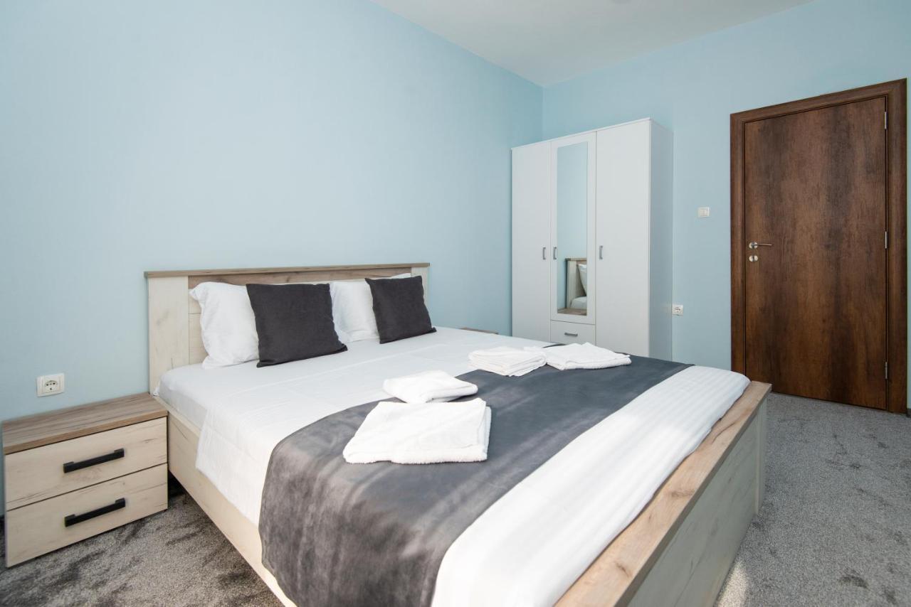 Apartments Kiki โกตอร์ ภายนอก รูปภาพ