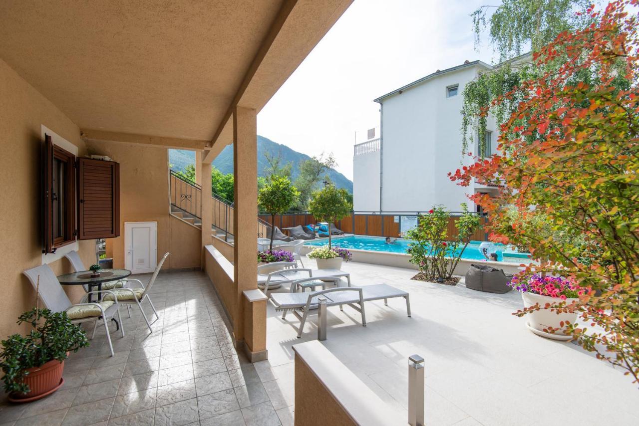 Apartments Kiki โกตอร์ ภายนอก รูปภาพ