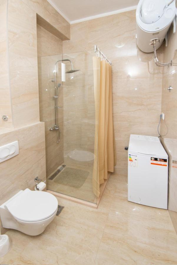 Apartments Kiki โกตอร์ ภายนอก รูปภาพ